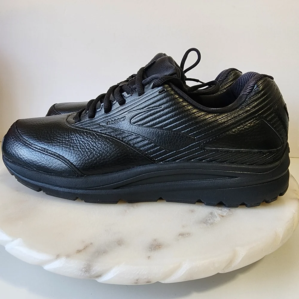 Brooks Women's Addiction Walker 2 Black Shoes Sneakers Size 12B 1203071B072